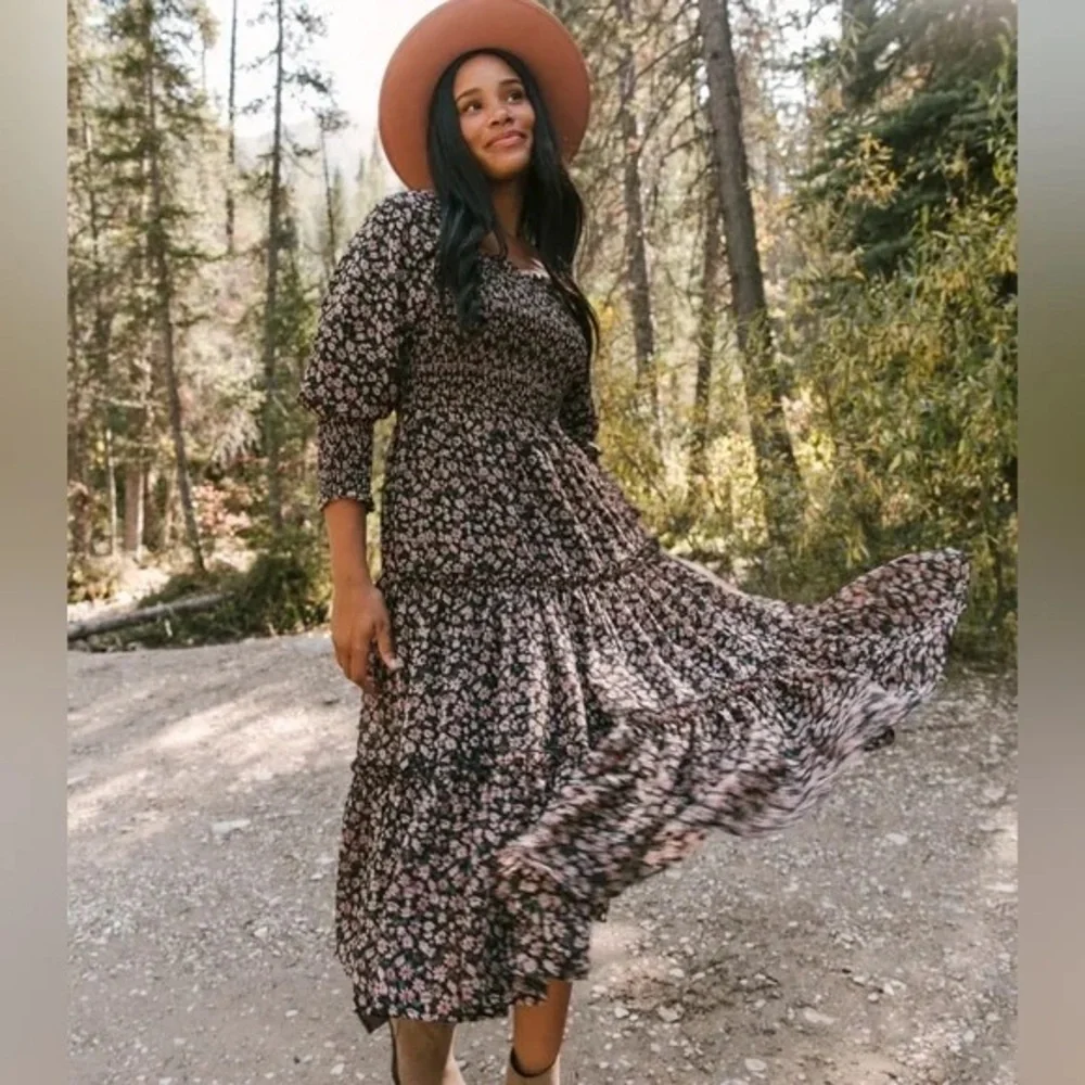Ivy City Co Black and White Tiered Midi Dress with Bishop Sleeves - Picture 1 of 5